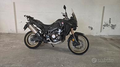Honda Africa Twin CRF1000L cambio manuale 