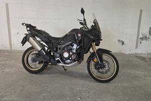 Honda Africa Twin CRF1000L cambio manuale 