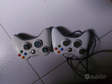 Xbox 360 + circa 100 giochi + 2 joypad