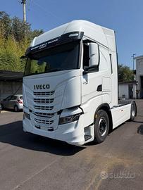 Iveco S-WAY 490 TRATTORE SRADALE