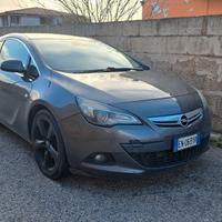 Opel Astra J GTC