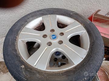 4 cerchi per fiat sedici