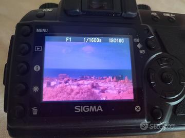 Fotocamera digitale SIGMA SD 14