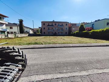 Terreno edificabile a Merlara ( pd)