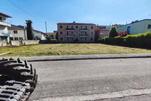 Terreno edificabile a Merlara ( pd)