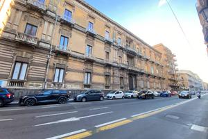 Ufficio 450 mq LOCATO (Viale XX Settembre)