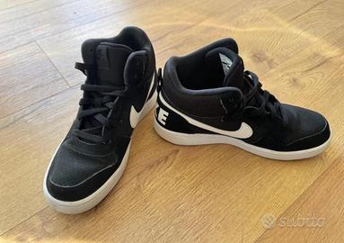 Scarpe nike alte num 39 nero e bianco