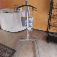 sollevatore eletteifo modello  invacare