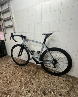 Bici da corsa look 695