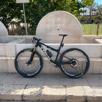 Trek supercaliber 9.9 xtr taglia M/L