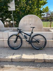 Trek supercaliber 9.9 xtr taglia M/L