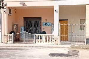 Locale commerciale + civile abitazione