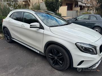 MERCEDES GLA 200 CDI Sport