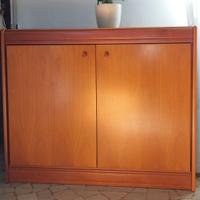 Mobile porta TV in legno con ante ripiano multiuso