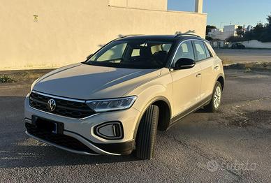 Volkswagen T-Roc 1.0 TSI Life – Anno 2023
