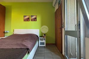 MONOLOCALE A FIRENZE