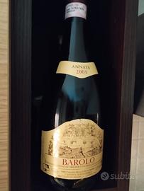bottiglia di vino Barolo  annata 2003