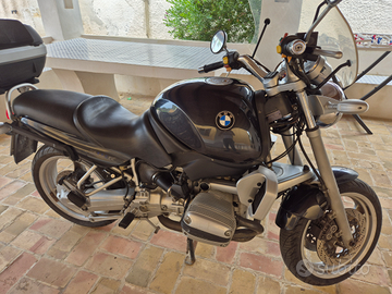 Moto BMW R850R