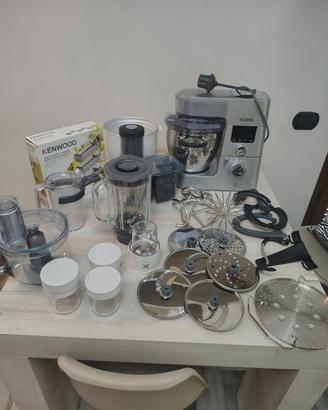Kenwood Cooking Chef kcc90 +  Tantissimi accessori