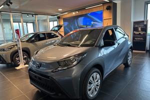 TOYOTA Aygo X 1.0 Active 72cv