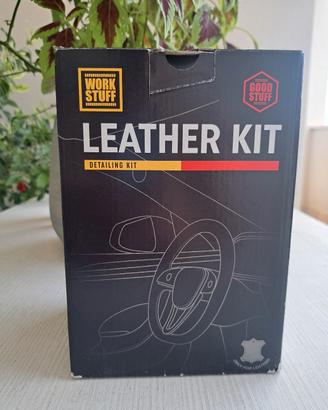 Kit Detailing per la pulizia del volante 