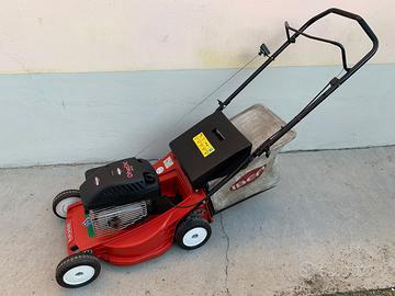 Tosaerba motore a scoppio