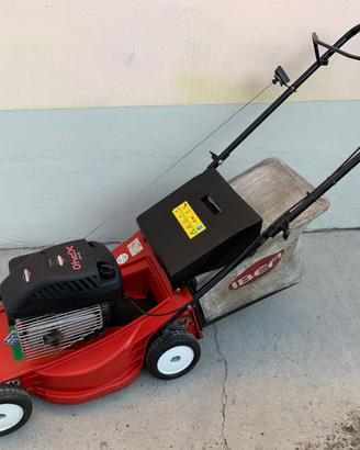 Tosaerba motore a scoppio