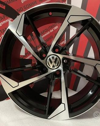 Cerchi in lega Golf 5 6 7 7,5 8 plus gtd18 pollici