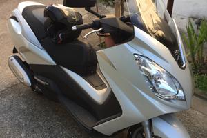 Scooter Peugeot Satelis 2 300 cc
