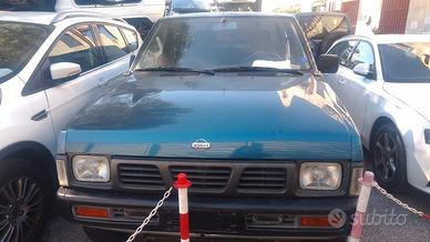 NISSAN KING CAB DOUBLE CAB C/MOTORE TD25