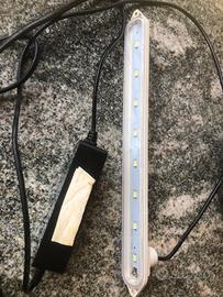 Barra a Led per acquario