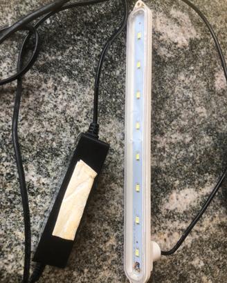 Barra a Led per acquario