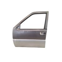 Porta anteriore sinistra Nissan Terrano II 1998