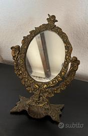 Specchio da tavolo basculante in ottone