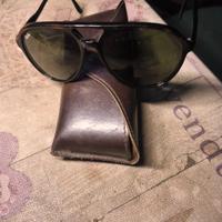 Ray ban