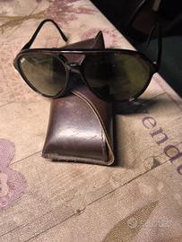 Ray ban