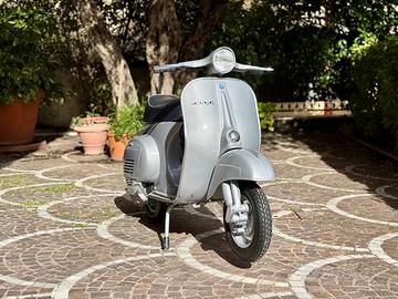 Vespa 50