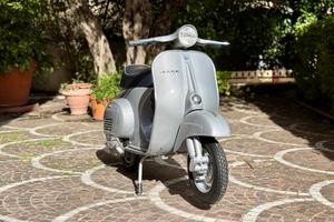 Vespa 50