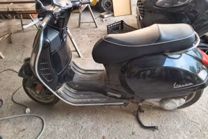 Vespa GTS 300