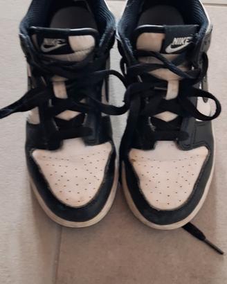 scarpa Nike.Bianca/Nera