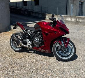 Suzuki gsx8r