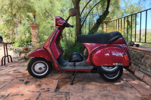 Vespa cosa 200