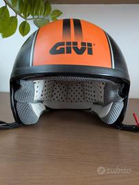 Casco jet Givi