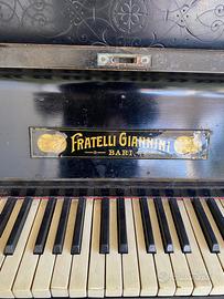 Pianoforte a muro Fratelli Giannini