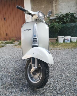 Vespa 50 Special