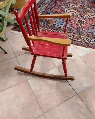 sedia a dondolo di legno x bambini 