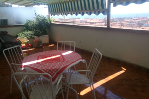 Alloggio con grande terrazza Ventimiglia