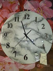Orologio esclusivo in resina da parete 40cm