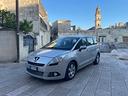 peugeot-5008-2-0-hdi-7-posti-gancio