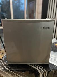 Mini frigo Inventor INVMS42A2EC